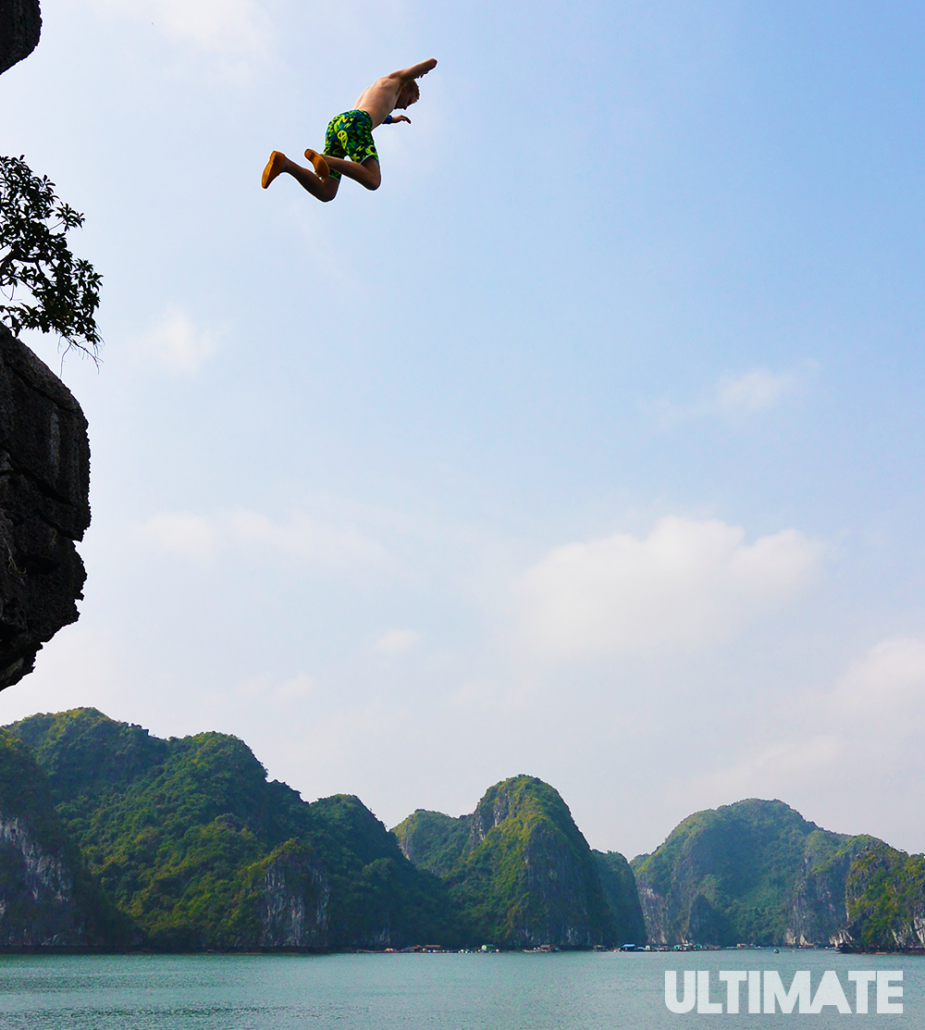 Cliff jumping in Halong Bay