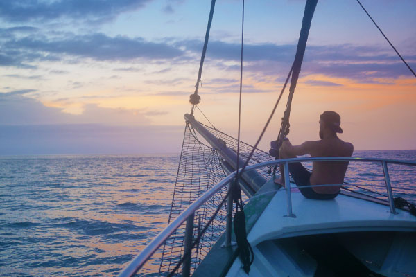 DAY 6-7 WHITSUNDAY SAILING