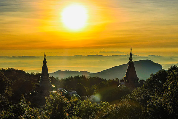 DAY 1 ARRIVE IN CHIANG MAI