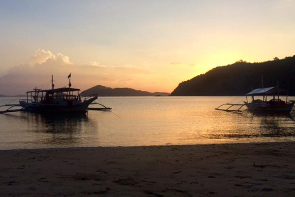 DAY 4 – 5  PRIVATE BEACH CAMP