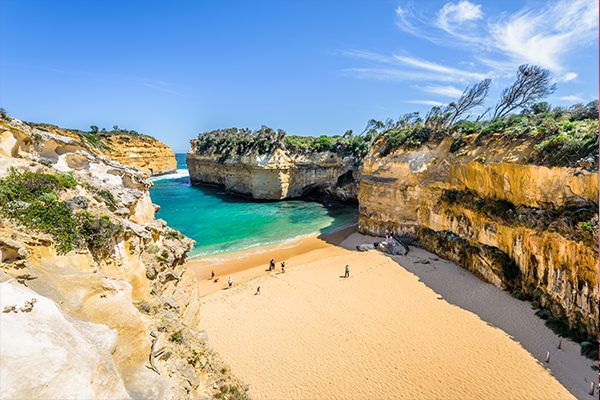  THURSDAY  GREAT OCEAN ROAD  
