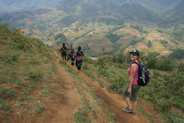 DAY 1  Y LINH Ho – LAO CHAI – TAVAN- SAPA