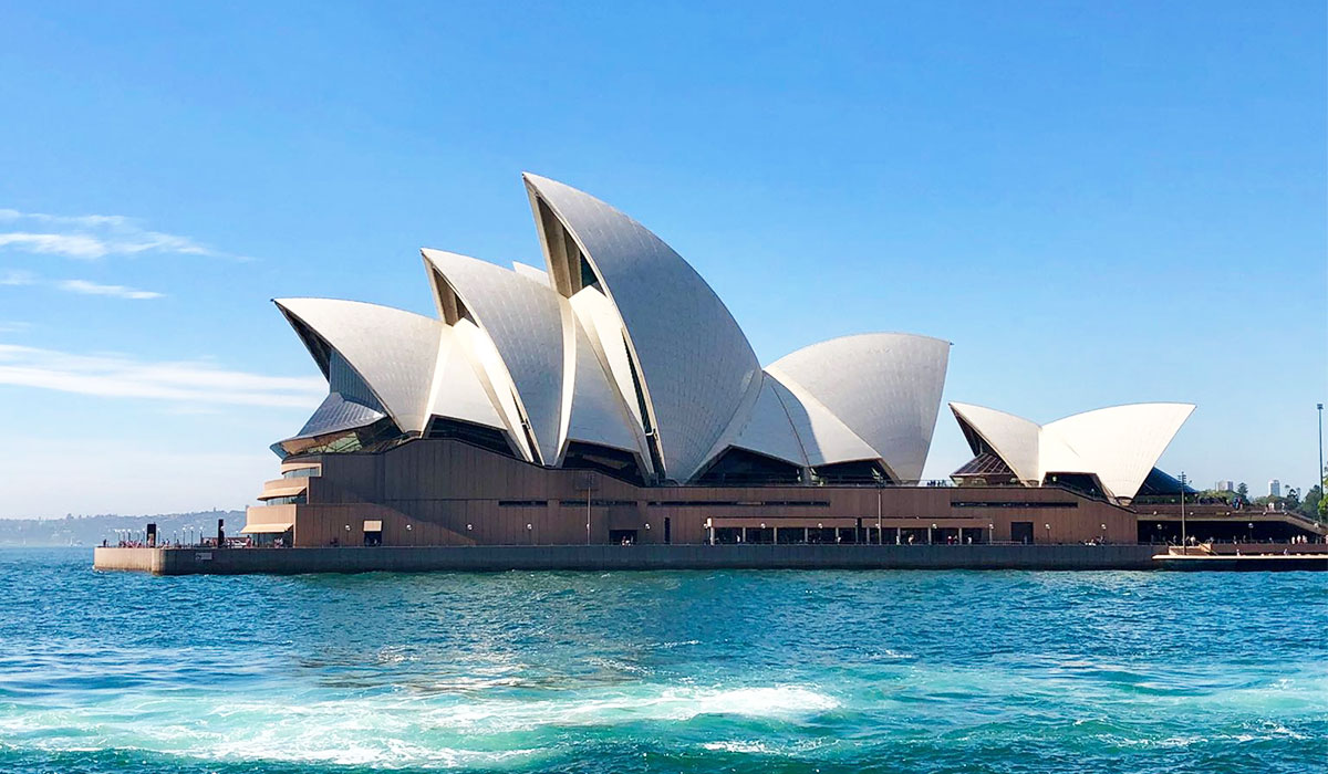 The Sydney Opera House! - UltimateOz Gap Year