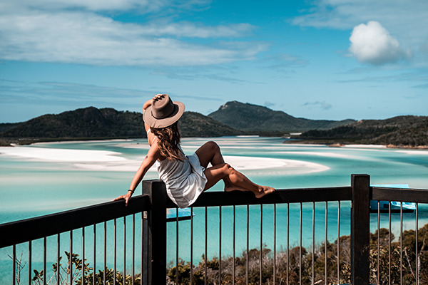 DAY 2 EXPLORE AIRLIE BEACH 