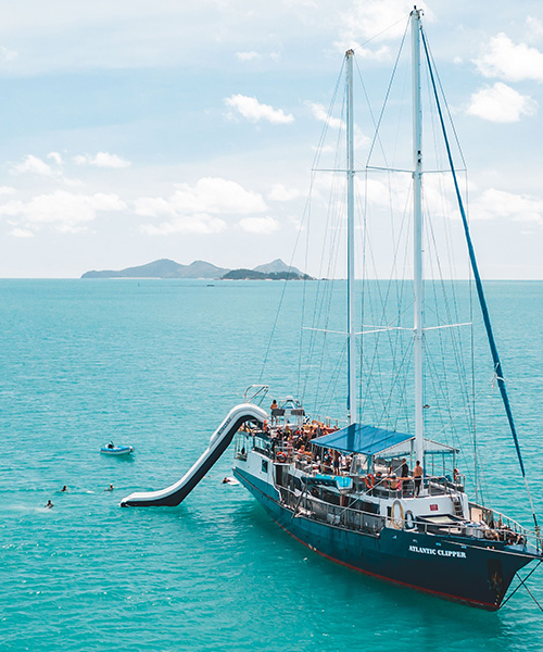 Mobile Ultimate Travel Whitsundays New Horizon East Coast Group Tour