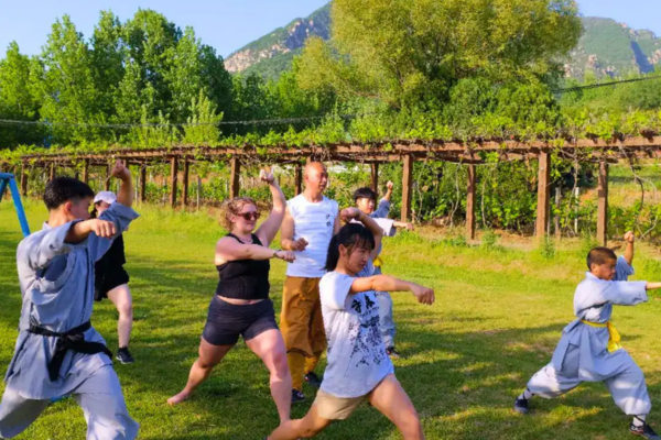 China 18 Day Group Tour Kung Fu